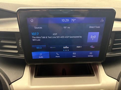Used 2021 Ford Explorer 2WD image 26