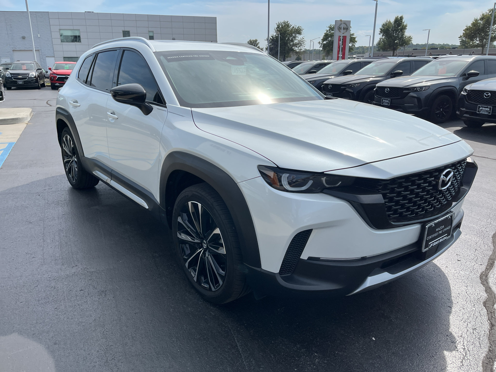 Certified 2025 MAZDA CX-50 AWD 2.5 Turbo w/ Accent Package image 6