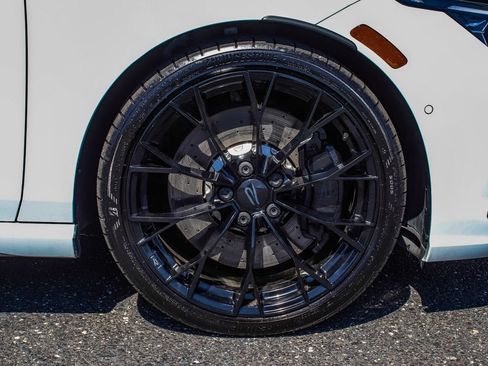 Used 2025 Volkswagen Golf R Black Edition AWD/4WD image 7