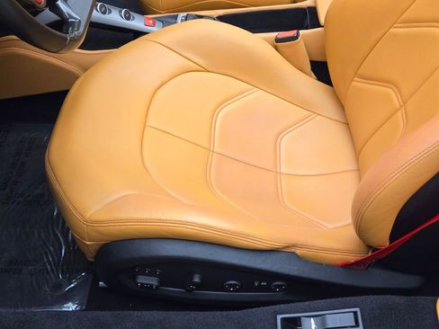 Used 2017 Ferrari 488 Spider RWD image 30