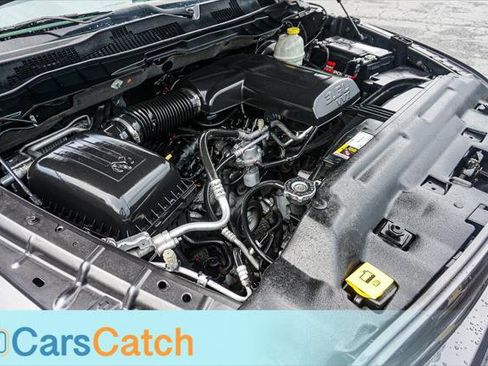 Used 2015 RAM 1500 Express RWD image 29