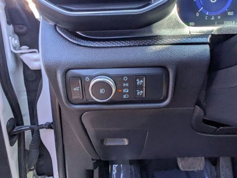 Used 2020 Ford Explorer ST image 21