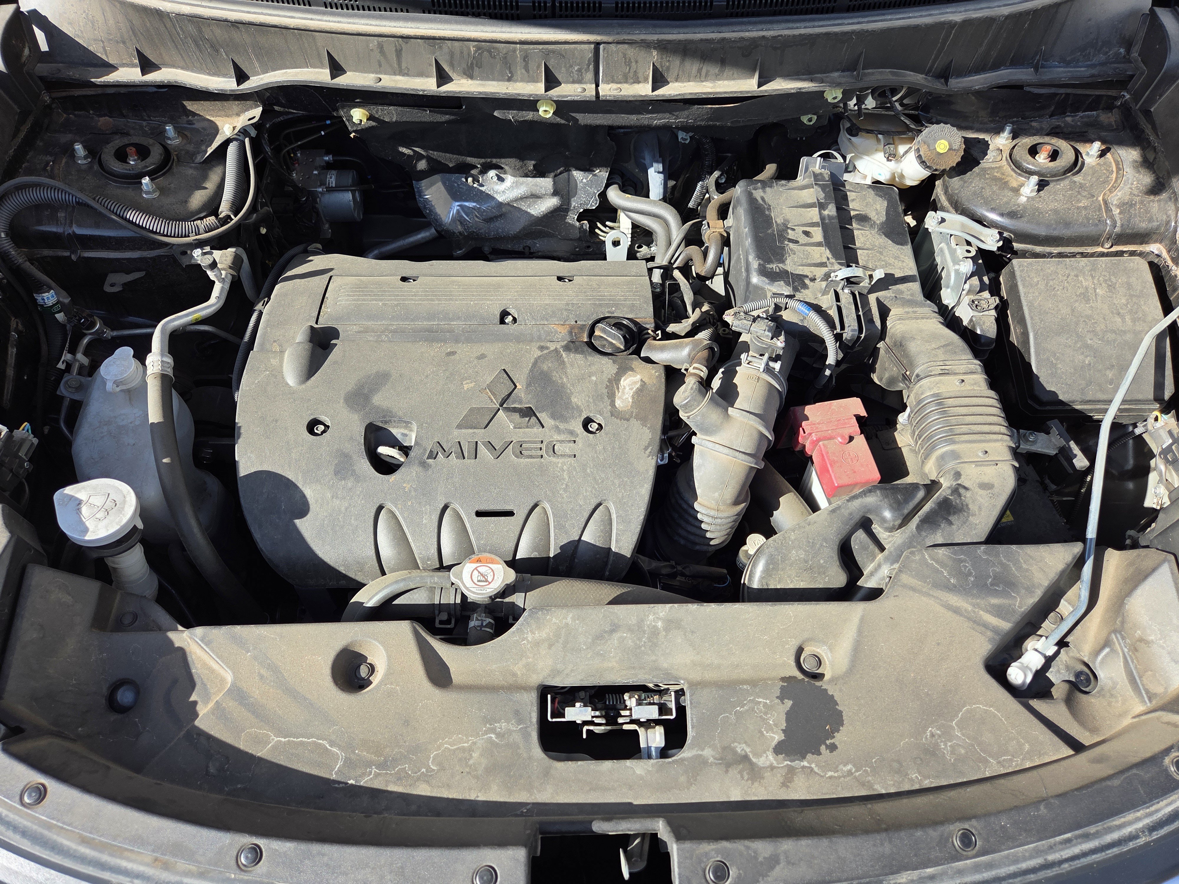 Used 2024 Mitsubishi Outlander Sport ES AWD/4WD image 9