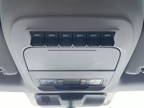 Used 2024 Ford F250 XL AWD/4WD image 31
