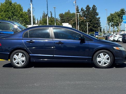 Used 2010 Honda Civic DX-VP image 7