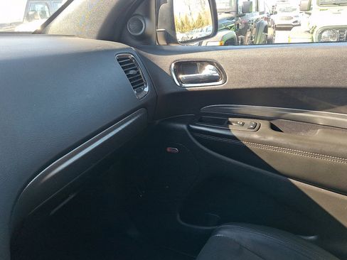 Used 2018 Dodge Durango GT w/ Premium Group image 31