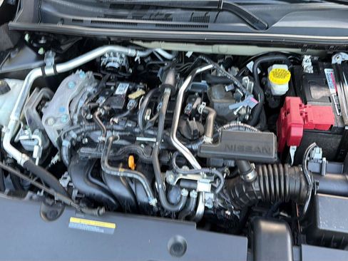 Used 2024 Nissan Sentra S FWD image 33