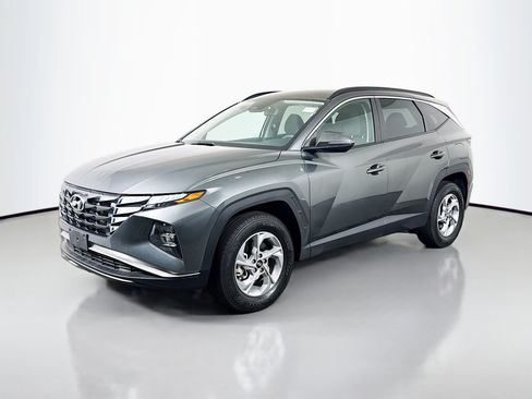 Used 2023 Hyundai Tucson SEL AWD/4WD image 4