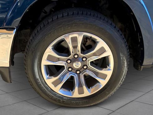 Used 2022 RAM 1500 Limited image 10