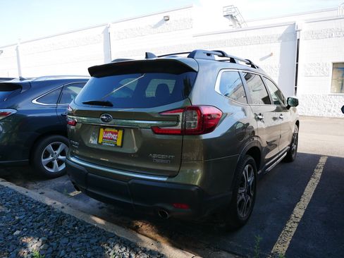 Used 2023 Subaru Ascent Touring AWD/4WD image 5