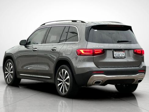 Certified 2023 Mercedes-Benz GLB 250 image 12