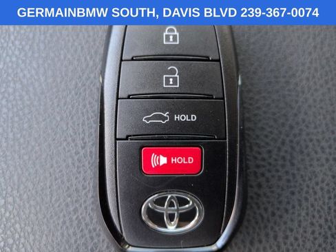 Used 2025 Toyota Camry XLE w/ Premium Plus Package FWD image 33