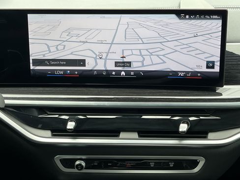 Used 2025 BMW X6 M60i image 5