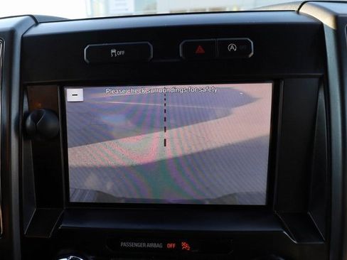 Used 2018 Ford F150 XLT w/ Equipment Group 302A Luxury image 9