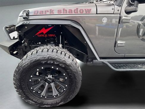 Used 2018 Jeep Wrangler Unlimited Sport w/ Connectivity Group image 22