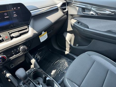New 2026 Chevrolet TrailBlazer LT w/ Driver Confidence Package image 17