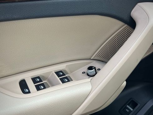 Used 2018 Audi Q5 2.0T Premium Plus w/ Premium Plus Package image 85