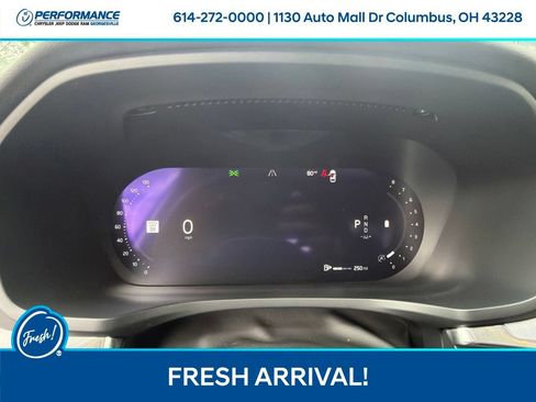 Used 2024 Volvo S60 B5 Core FWD image 18