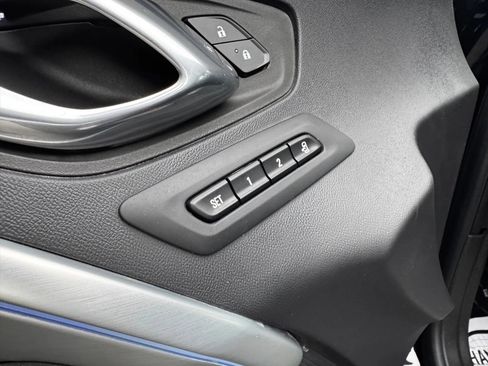 Used 2023 Chevrolet Camaro ZL1 image 12