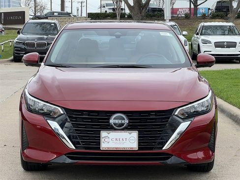 Used 2025 Nissan Sentra SV w/ SV Premium Package image 6