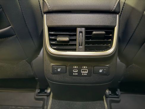 Used 2023 Subaru Outback Touring XT image 19