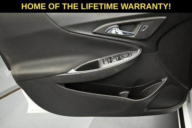 Used 2017 Chevrolet Malibu LS FWD image 11
