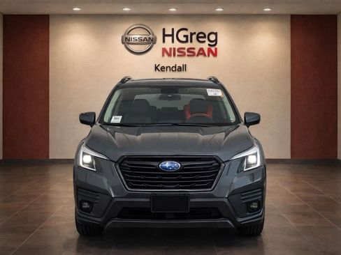 Used 2022 Subaru Forester image 8