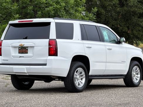 Used 2020 Chevrolet Tahoe LT w/ Luxury Package AWD/4WD image 4
