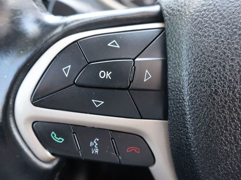 Used 2014 Jeep Cherokee Limited AWD/4WD image 30
