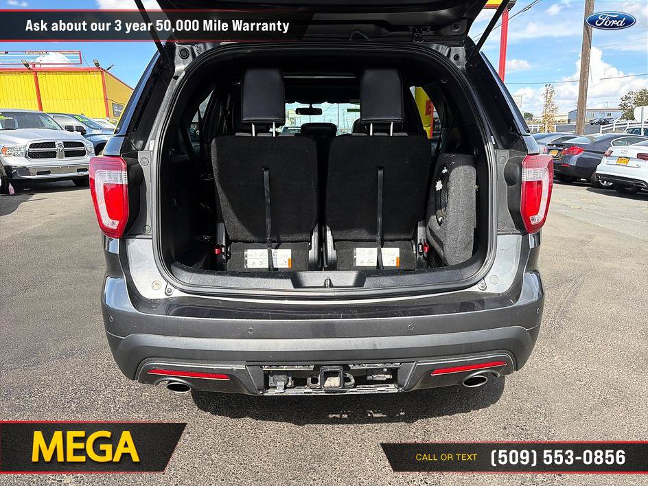 Used 2017 Ford Explorer XLT w/ XLT Appearance Package AWD/4WD image 16