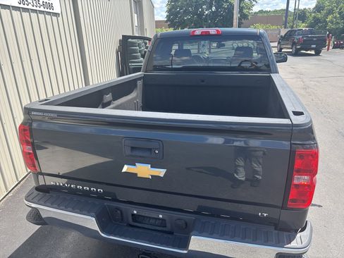 Used 2018 Chevrolet Silverado 1500 LT AWD/4WD image 5