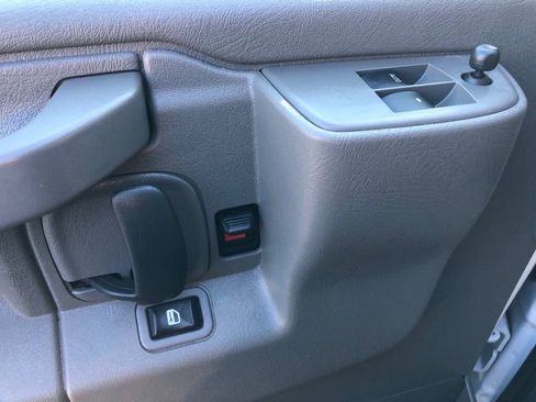 Used 2024 Chevrolet Express 2500 w/ Driver Convenience Package image 16