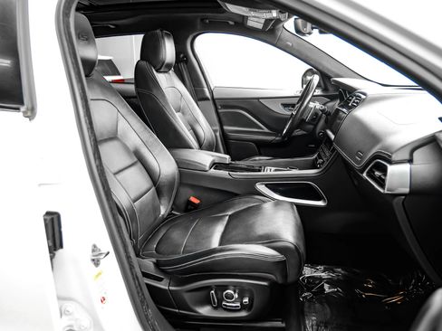 Used 2020 Jaguar F-PACE S AWD/4WD image 40