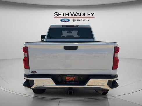 Used 2023 Chevrolet Silverado 2500 LT AWD/4WD image 6