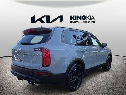 Used 2022 Kia Telluride EX w/ EX Premium Package AWD/4WD image 3