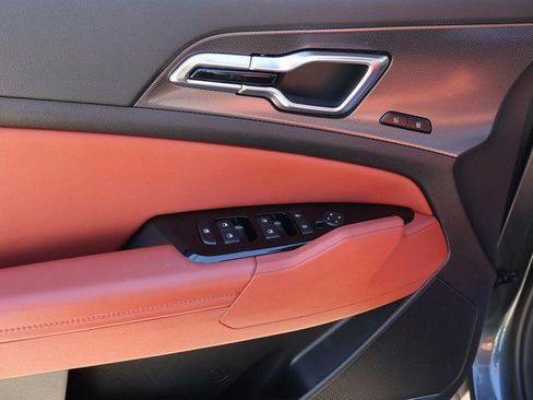 Used 2023 Kia Sportage SX Prestige image 23