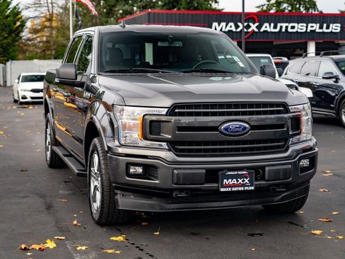 Used 2019 Ford F150 XLT w/ Equipment Group 302A Luxury image 2