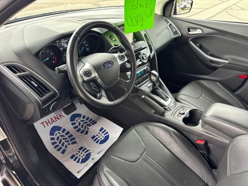 Used 2014 Ford Focus Titanium FWD image 14