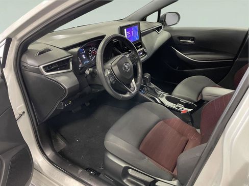Used 2023 Toyota Corolla SE image 12