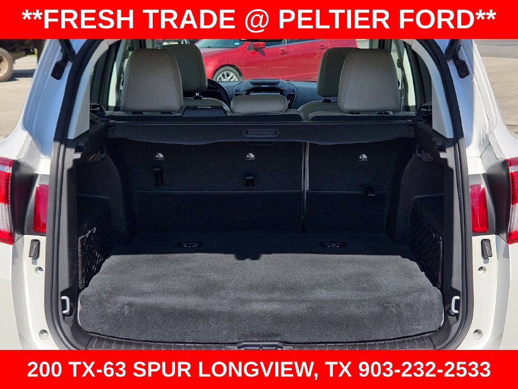 Used 2017 Ford C-MAX Titanium w/ Equipment Group 301A FWD image 9