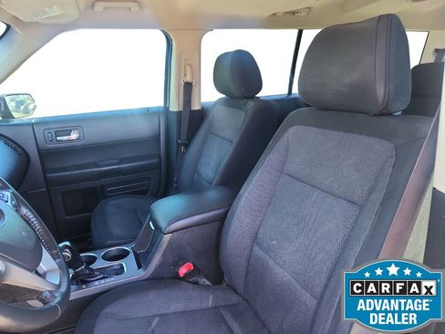 Used 2019 Ford Flex SE image 10