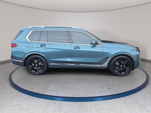 Used 2024 BMW X7 xDrive40i w/ Executive Package AWD/4WD image 5