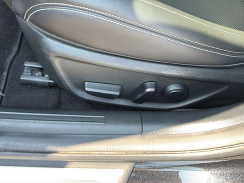 Used 2026 Genesis G70 2.5T RWD image 18
