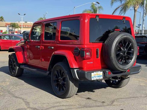 Used 2021 Jeep Wrangler Unlimited Sahara image 11