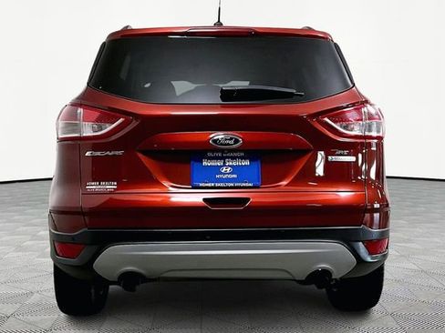 Used 2014 Ford Escape SE w/ Equipment Group 201A image 4