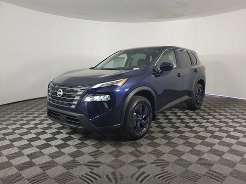 New 2026 Nissan Rogue SV w/ Cold Weather Package image 8