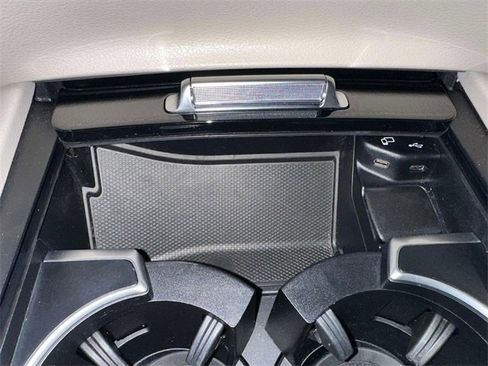 Certified 2022 Mercedes-Benz GLE 350 4MATIC image 26