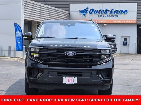 Certified 2025 Ford Expedition Active AWD/4WD image 2