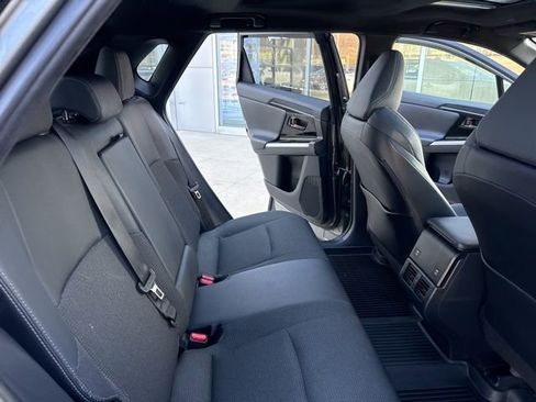 Used 2024 Toyota bZ4X XLE image 32