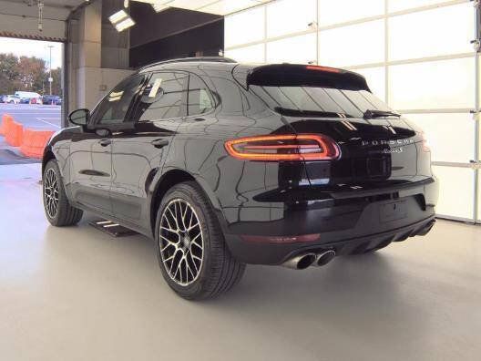 Used 2018 Porsche Macan S w/ Premium Package Plus AWD/4WD image 6